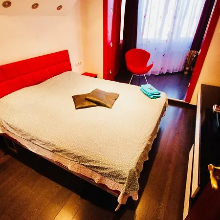 Red Nest Homestay Ξενοδοχείο Κλουζ-Ναπόκα