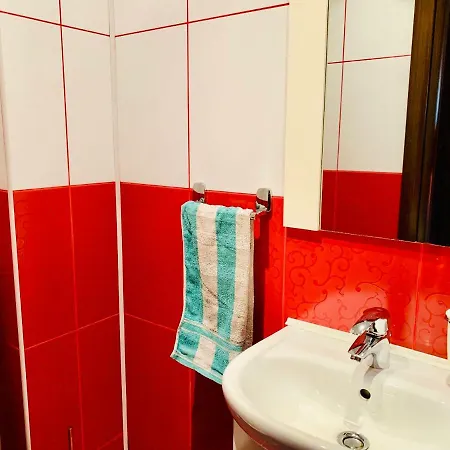 Red Nest Homestay Ξενοδοχείο *
