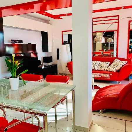 Ξενοδοχείο Red Nest Homestay Κλουζ-Ναπόκα